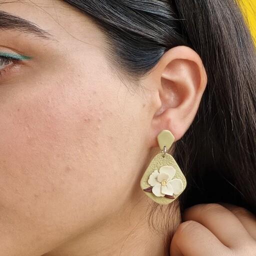 گوشواره ونوس pensee clay (دست ساز)